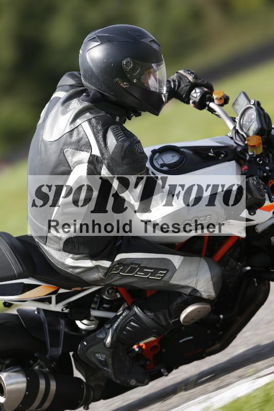 /53 16.09.2025 Track Day Domi Aegerter ADR/Gruppe gelb/2